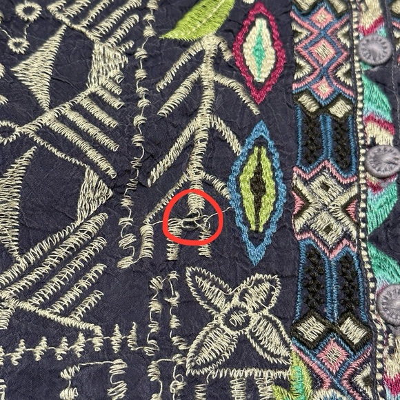 Johnny Was Trista Blouse Relaxed Fit Embroiderer Size Small EUC - Picture 12 of 12